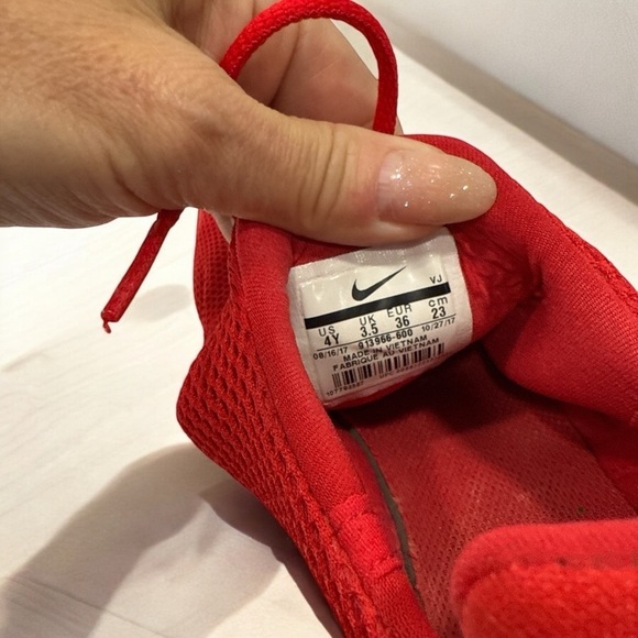 Nike Presto Fly Shoes Red Running Shoes 913966-600 size 4 Y woman’s size 5.5 - Picture 9 of 10